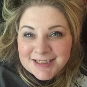 Meet your Posher, Angie